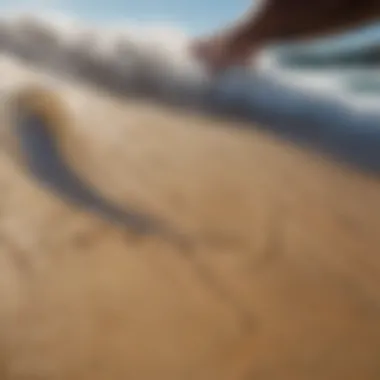 Wave-inspired grip pattern on skim board